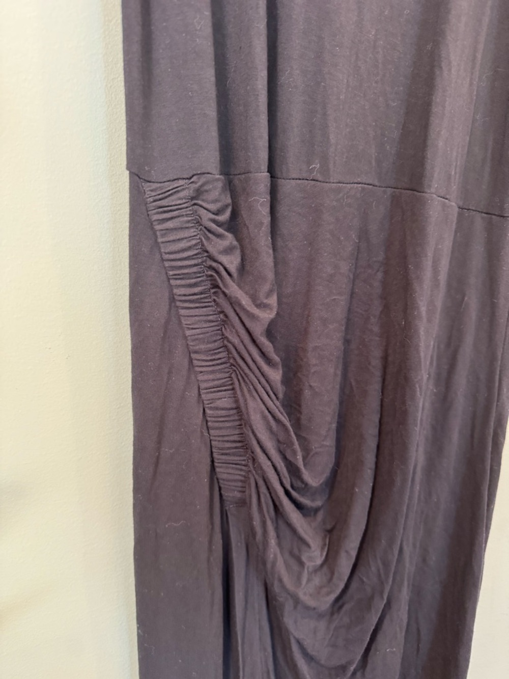 GAP faux wrap dress; ruched wrap dress; bodycon dress - Picture 2 of 7
